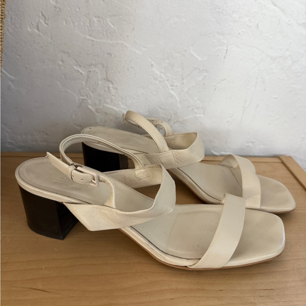 Everlane white leather block heels 9